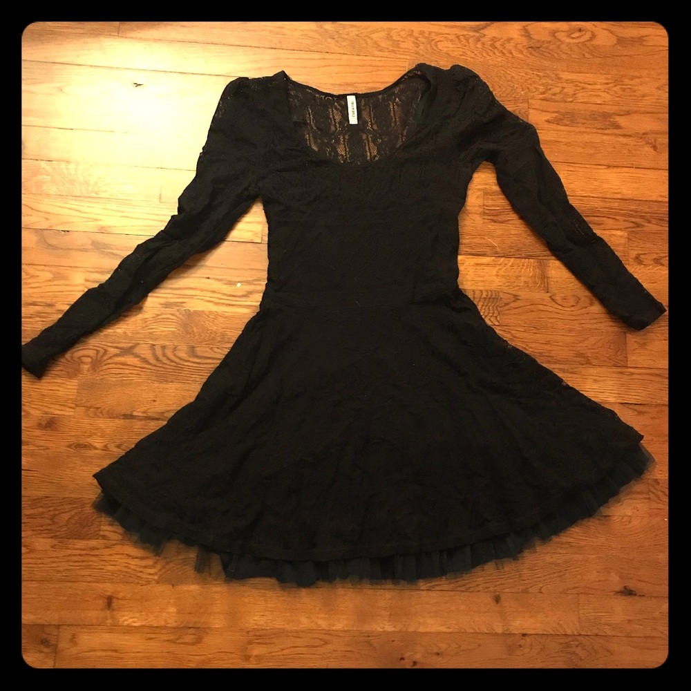 ▪️FREE PEOPLE ▪️Black Lace Dress ▪️